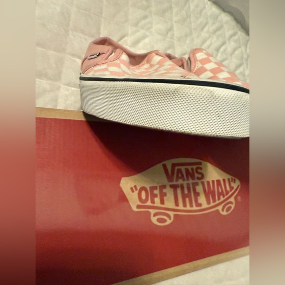 Vans Pink Checkered Slip-On Shoes - Asher - Picture 10 of 15